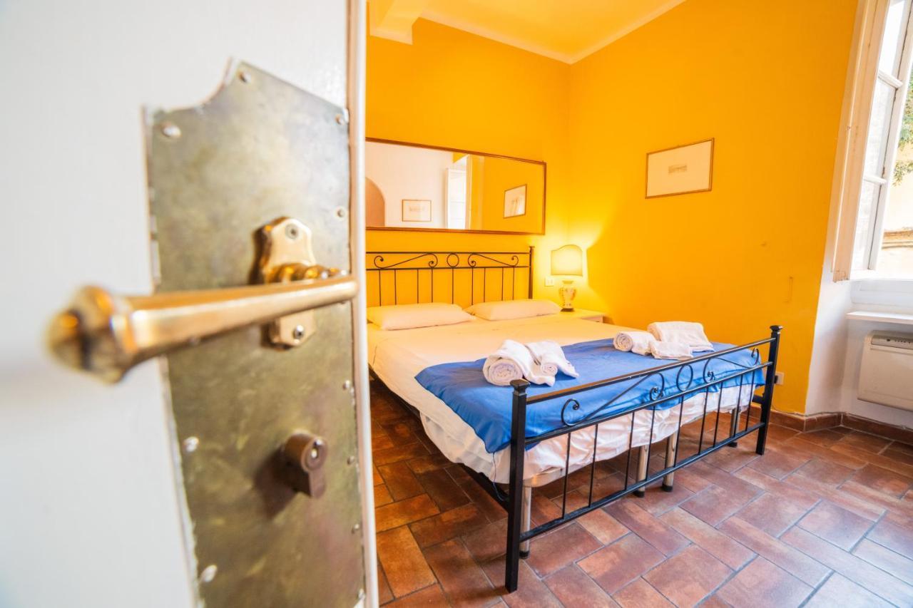 S1 - Serristori Tower APT - Dolcevita Holiday Firenze Esterno foto