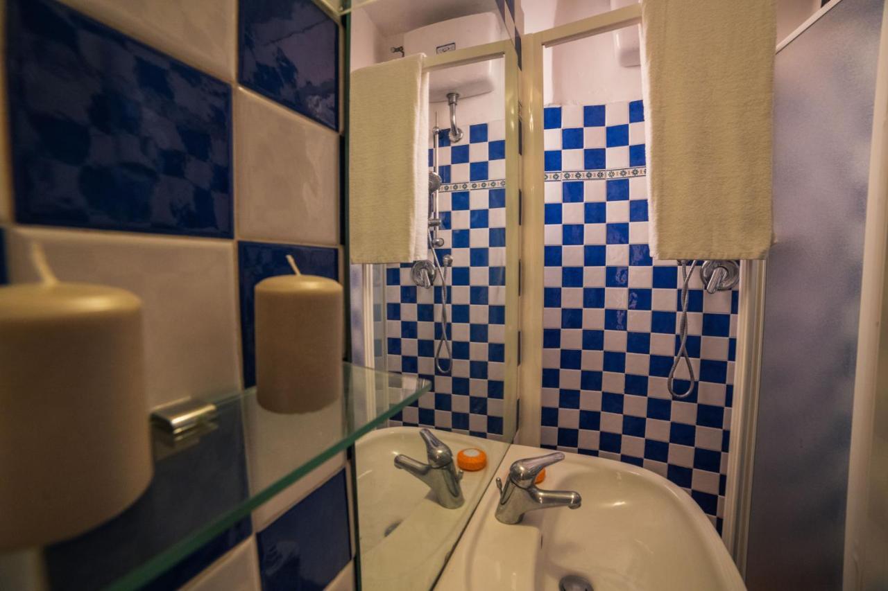 S1 - Serristori Tower APT - Dolcevita Holiday Firenze Esterno foto